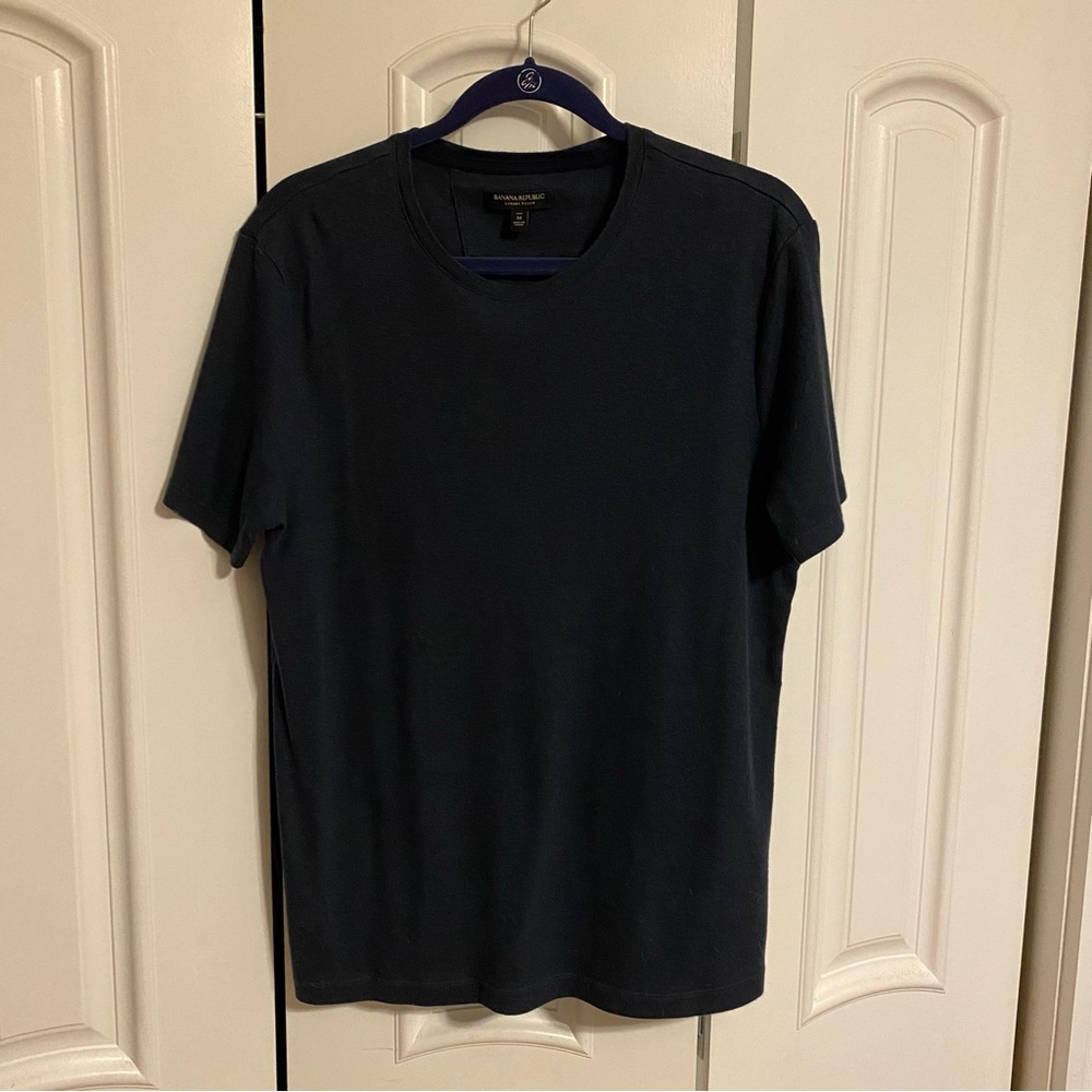 Banana Republic Luxury Touch Crewneck T Shirt